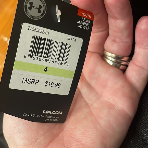 UA size 4 baseball pants - Picture 2 of 2